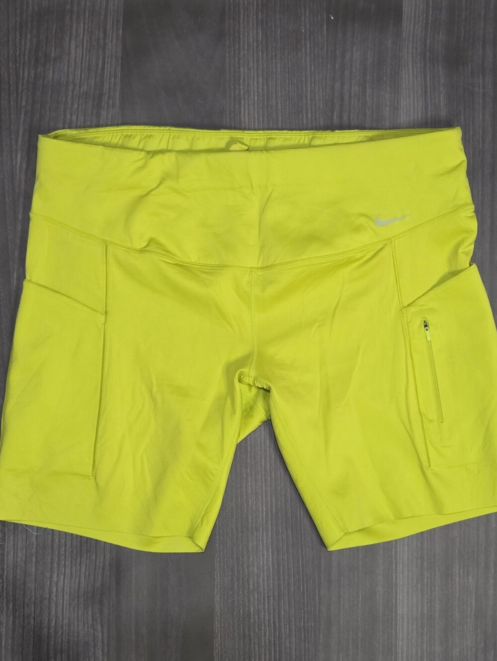 Nike Go Women's Dri-FIT High-Waisted yellow Biker Shorts 1X
